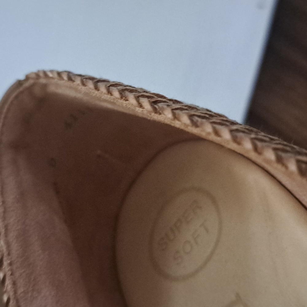 Paul Green Women's Lori Espadrille Flats - Picture 4 of 9